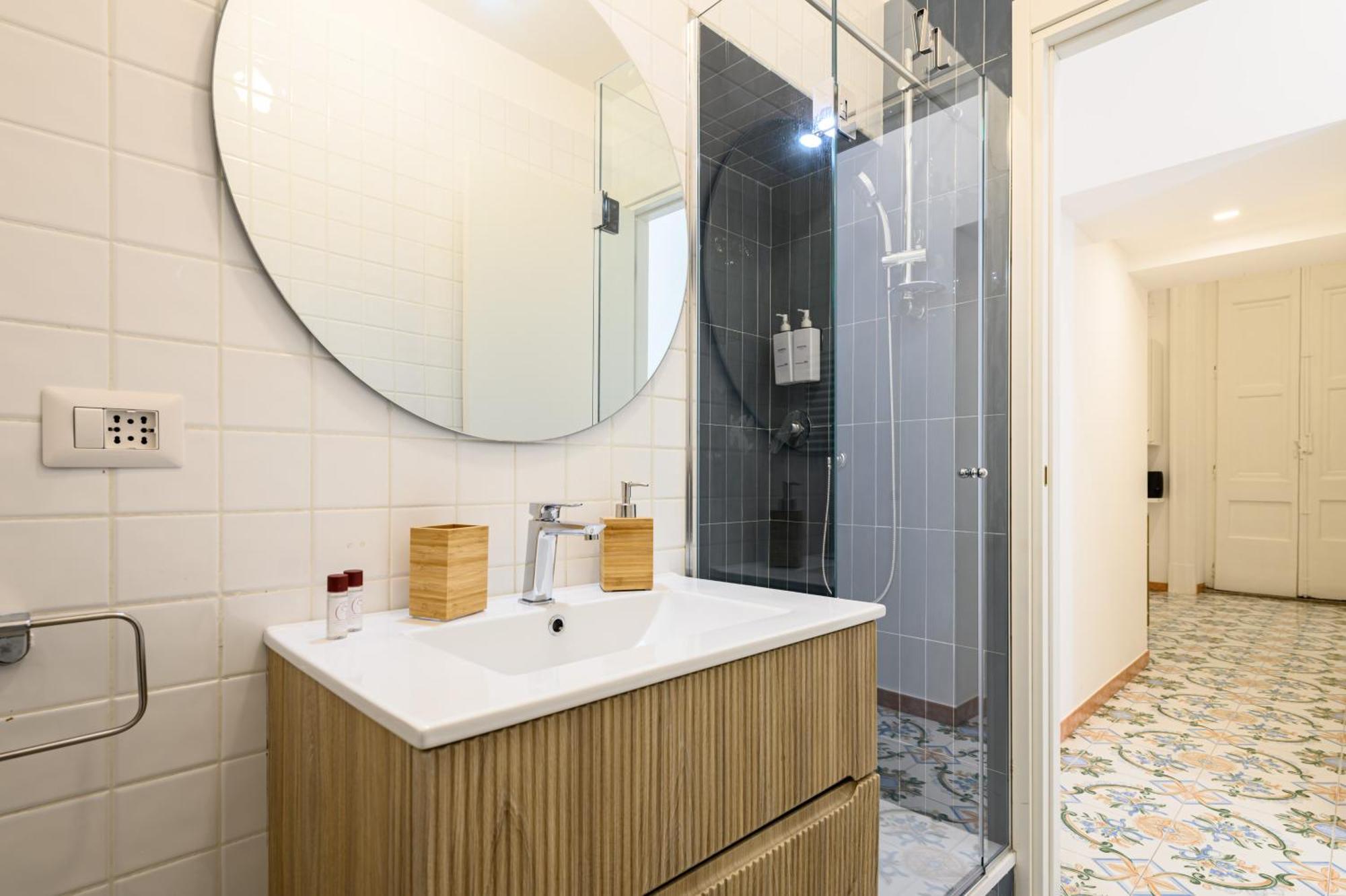 Apartment 121 Charming Naples