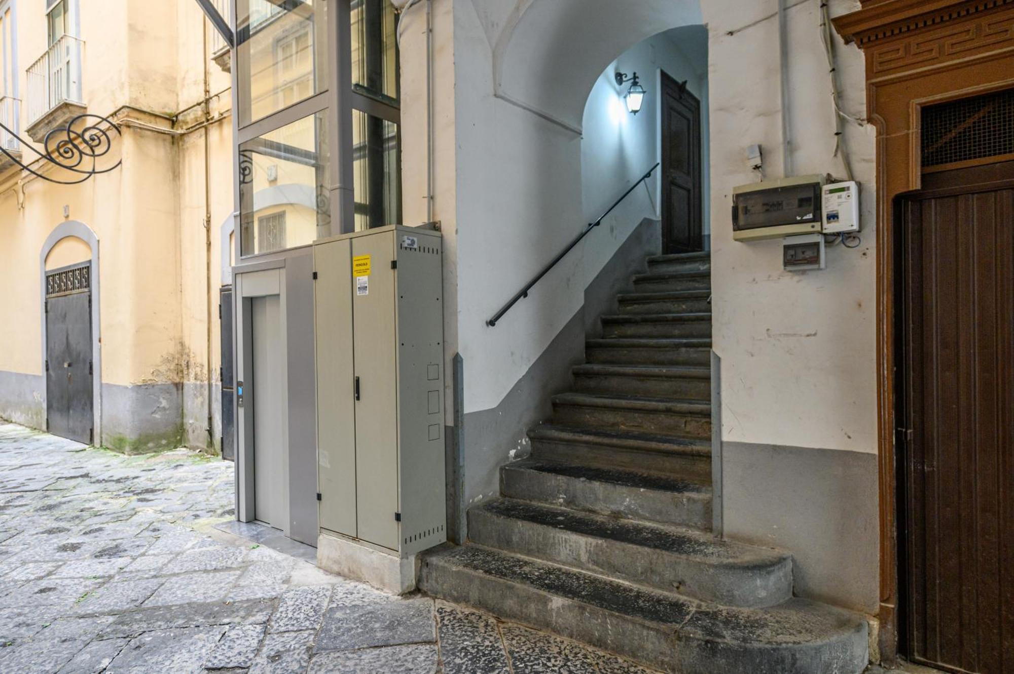 121 Charming Appartement